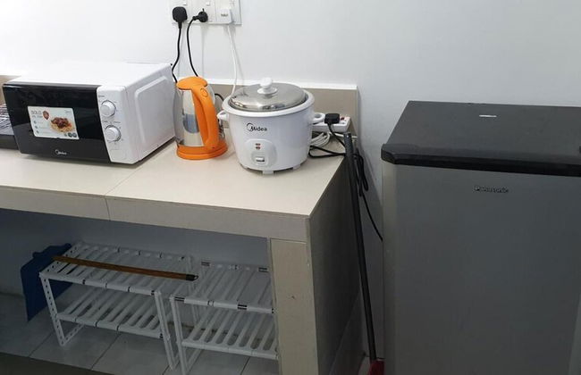 Mri Homestay Sg Buloh - Studio Unit With Chargeable Private Pool - Foto 9