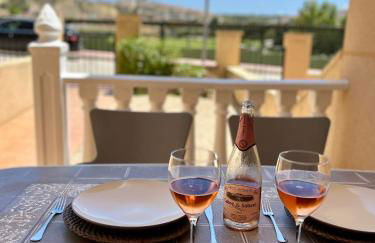 Tranquil Self Catering Golf Course Apartment - Photo 1