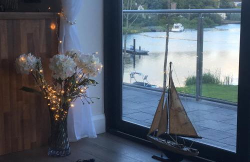 Lakeside Apartment - Foto 16