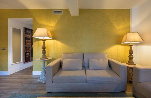 4BR Private Garden - Best Location for Families - Foto 4