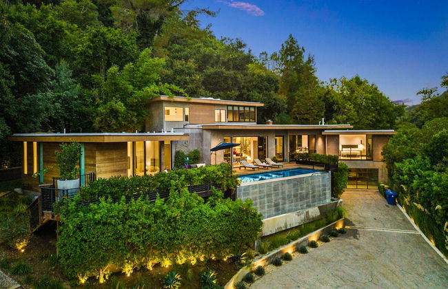 Beverly Glen Hillside Haven - Photo 45