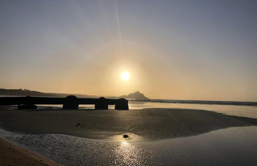 Spaven Mor, Near Penzance Stations, 3 bedroom home - Photo 19