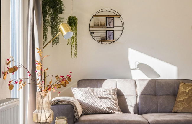 Lodge in Netherlands With Furnished Terrace - Photo 14