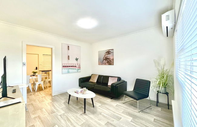 Dishwasher A C Dryer Campbelltown Courtyard North - Foto 13