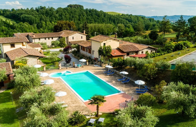 Secluded Mansion in Perugia with Hot Tub - Photo 11