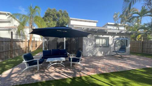 Spacious 3 Bedroom with Beautiful Backyard - Foto 4