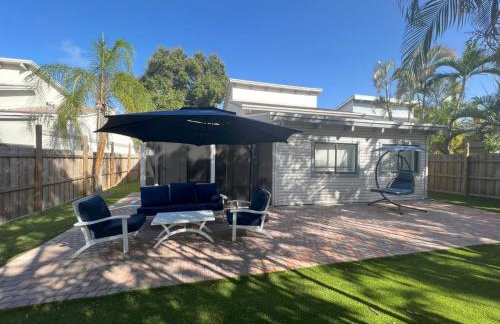 Spacious 3 Bedroom with Beautiful Backyard - Foto 4