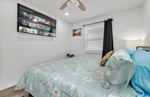 Frisco Getaway Hometel w the Spa and Outdoor Kitchen - Foto 31