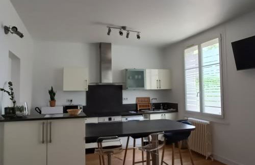 T3 centre-ville avec parking - Photo 12