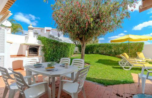 Villa Amendoeira-POOL HEATED - By Algarkasa - Foto 1