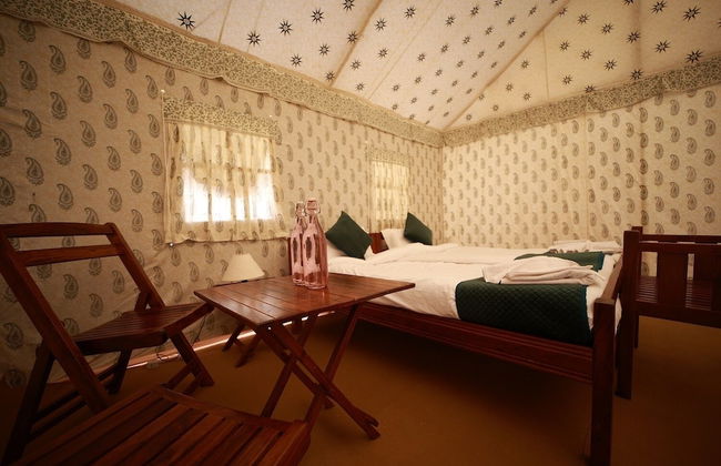 Shivadya Camps Mahakumbh Mela - Foto 2