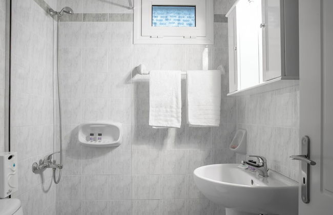 Stork Holiday Apartments - Garden & Sea View - Foto 27