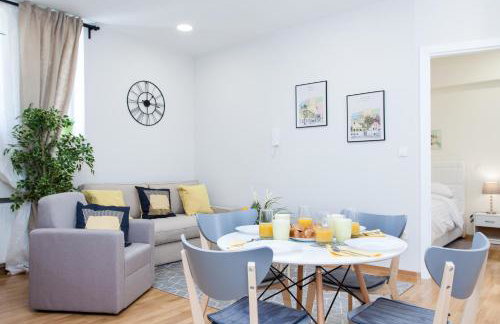 Luxury Main Square Apartments - Photo 32