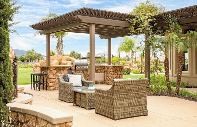 Secluded Estate Exclusive Views of Wine Country + Private Home Theater Twilight Vines by Avantstay - Foto 47