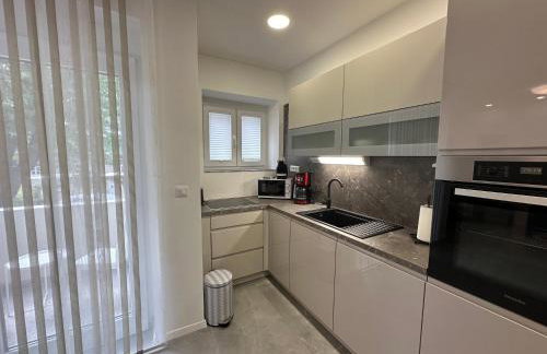 Emily at CITY CENTER - Foto 10