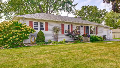 half Mi to Boat Launch Family Getaway in Menasha! - Foto 3