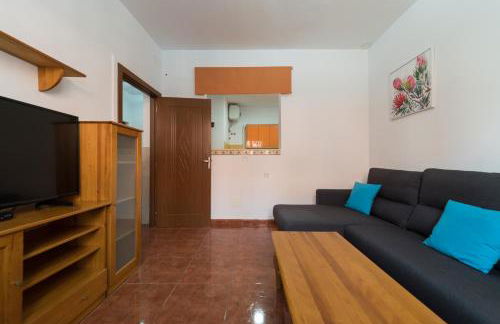 Private Solarium - 2BR House Near the Airport - Foto 10