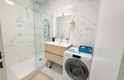 Bel Appartement spacieux T4 avec 2 Parkings privée Gratuit - Foto 28