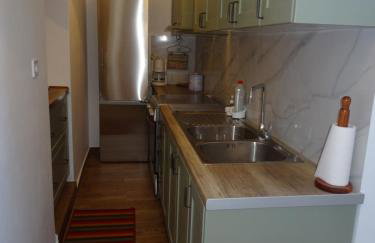 FOTIS HOUSE - Photo 30