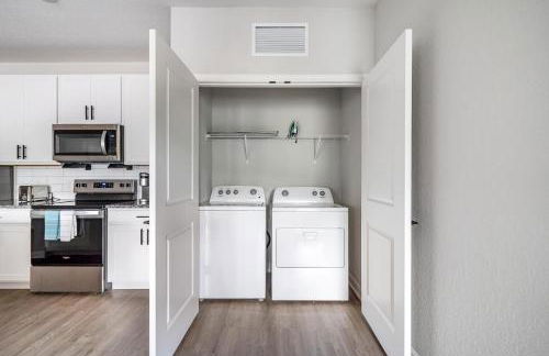 Landing Stylish 2BD Pool Gym - Foto 52