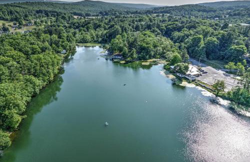 Lakefront Couples Retreat in the Poconos - Foto 55
