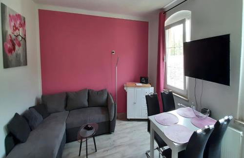 Lakeside Comfort With Garden - Foto 2