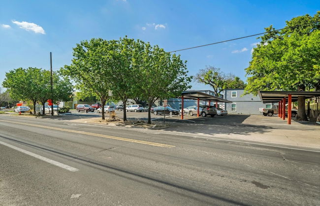 Modern 2BR Near UT Hyde Park Evonify - Foto 18