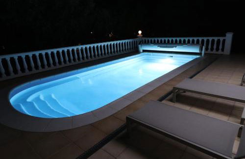 La Cèzenole - Villa climatisée 5 étoiles - Piscine Chauffée - Label Famille - Gorges de la Cèze - Photo 21