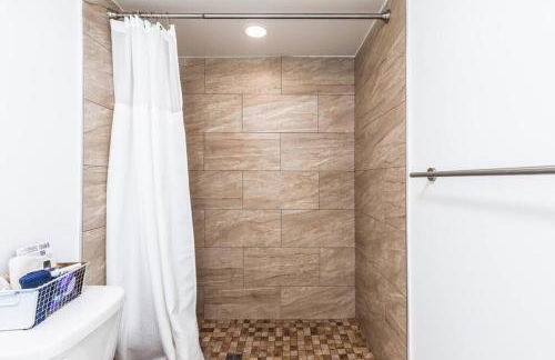 Jada buildingNewly remodeled, Pool - Foto 31