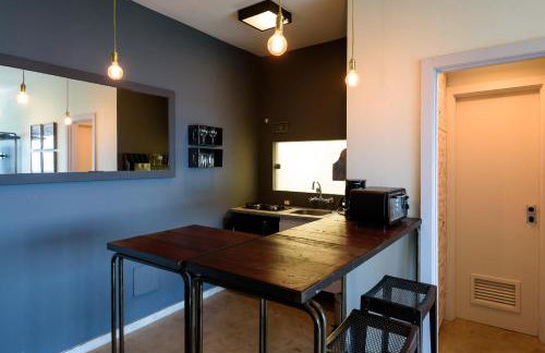 Ocean Blue Moderno Próximo à Praia do Leblon Vista Mar Espetacular Piscina Garagem Wi Fi e Sauna - Foto 10