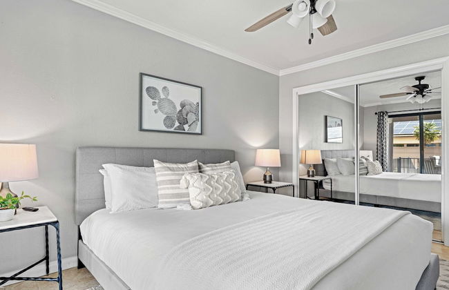 Pool, Sports Court, Game Garage, Fire Pit, & Casita Olivano Ranch by Avantstay - Foto 22