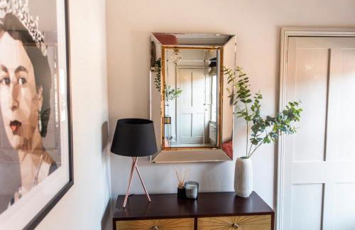 Luxury Warwick Townhouse I Walk to Castle I Dog friendly I Private patio garden I - Foto 11