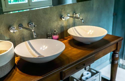 A Majestic Oasis in Keramikos, the Heart of Athens - Foto 71