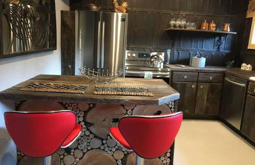 Fairytale: Hot Tub & Trout Stream & Petting Zoo? - Foto 47