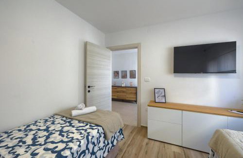 Brand new Villa Leny with heated pool - Foto 42