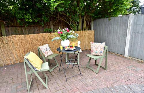 Druids Cottage a cosy 2 bedroom Cottage within a 5 minute drive from Cannock town centre - Foto 55