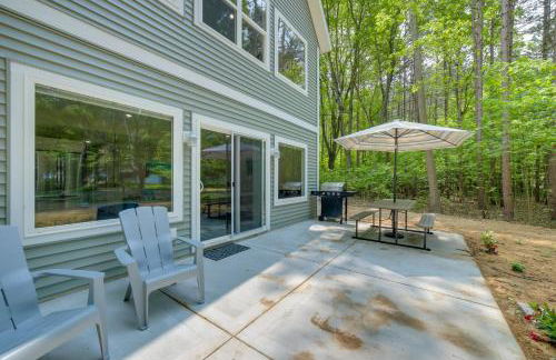 Holland Home with Fire Pit Walk to Lake Michigan! - Photo 27