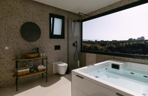 Emerald Harmony Villa with Private Pool & Jacuzzi - Photo 35