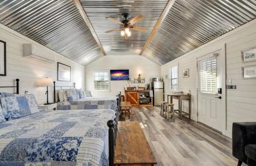Bonny Bluebonnets Cottage With Stunning Hill Country Views - Photo 34