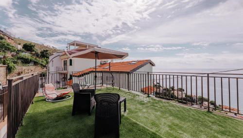 Alassio Hill House - Foto 1