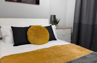 Stylish 2-Bed Garden Flat, 5 Mins to Brixton - Photo 5