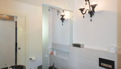 Exceptional Villa with Sea View, Pool & Privacy - Foto 4