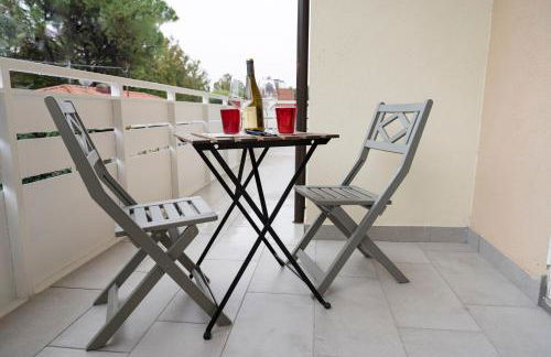 BBRomagnaMia 2 Camere, 5 ospiti, Parcheggio Gratis, Vicino a Università, Ospedali, Centro, Stazione, Aeroporto, Romagna - Foto 1