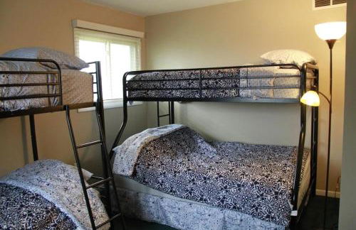 Inglewood Haven and Toys Sleeps 12 - Foto 9