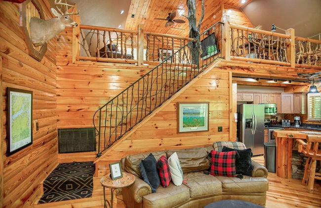 Iron Mountain Lodge 3 Bedroom Cabin by RedAwning - Foto 11