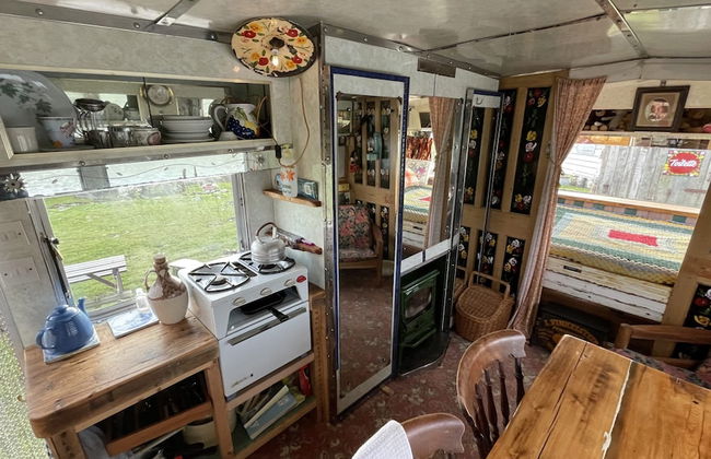 2 x Double Bed Glamping Wagon at Dalby Forest - Foto 3