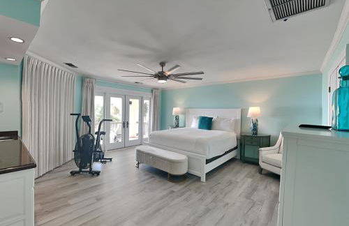 Lion On The Beach - Photo 26