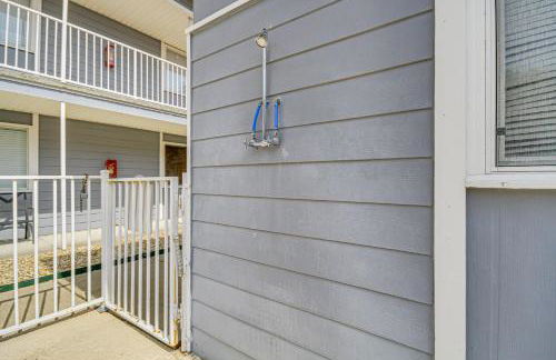 Airy Biloxi Condo with Patio Walk to Beach! - Photo 29