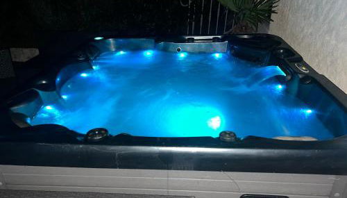 Maison avec piscine, sauna, spa - Photo 5