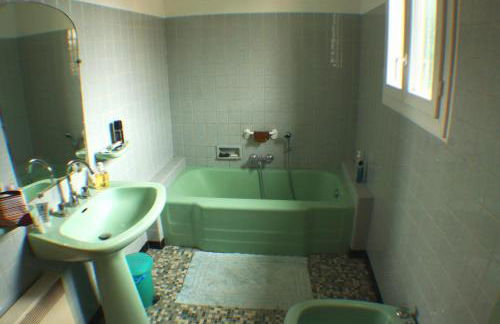 Maison lumineuse et spacieuse avec jardin arboré - Foto 27